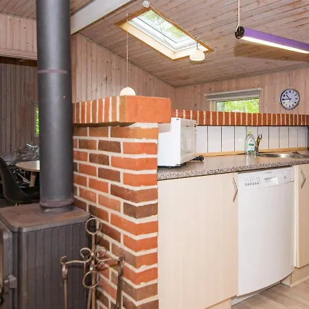 Casa vacanze Four-bedroom Holiday In Toftlund 10 *